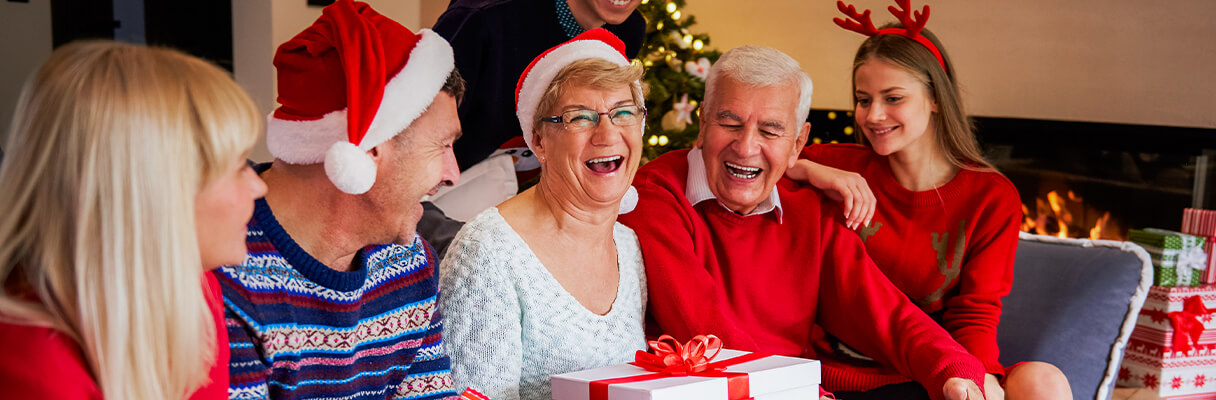 A Proper Family Christmas Needs Fewer Arguments and Better Gifts A Proper Family Christmas Needs Fewer Arguments and Better Gifts