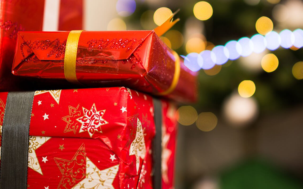 The 10 Stages of Doing Your Christmas Shopping The 10 Stages of Doing Your Christmas Shopping