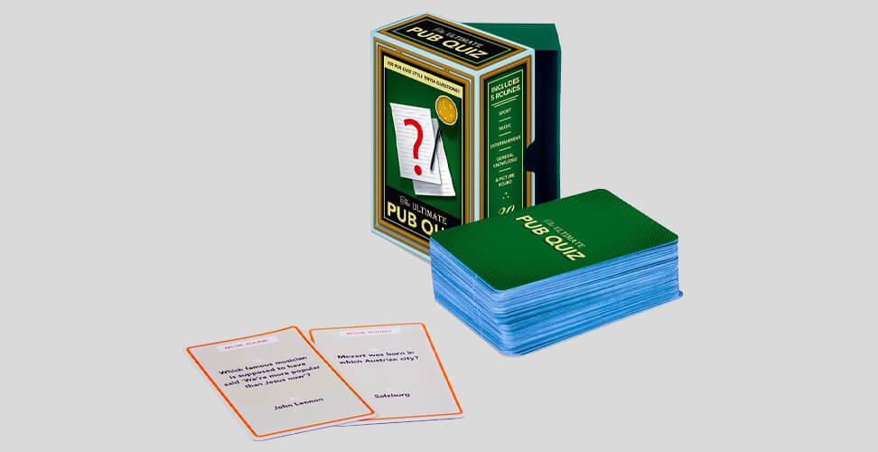 Pub quiz trivia card game &ndash; fun party quiz cards with general knowledge questions, perfect novelty gift or game night