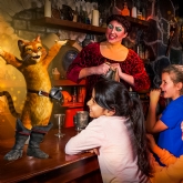 Thumbnail 9 - Family Entrance to Shrek's Adventure! London & Lunch at Las Iguanas 