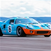 Thumbnail 4 - Cobra Vs GT40 Driving Blast