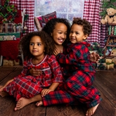 Thumbnail 10 - Christmas Mini Photoshoot
