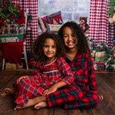 Thumbnail 2 - Christmas Mini Photoshoot