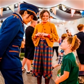 Thumbnail 4 - Entrance to The Paddington Bear™ Experience & Lunch