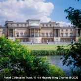 Thumbnail 11 - Entrance to Buckingham Palace & Sparkling Tea at The Clermont for Two