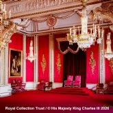 Thumbnail 7 - Entrance to Buckingham Palace & Sparkling Tea at The Clermont for Two