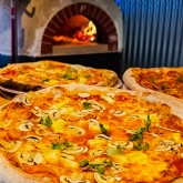 Thumbnail 1 - Tour & Pizza for Two at Wildshark Vineyard