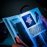 Thumbnail 1 - The Really Tiny Booklight - Black
