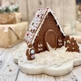 Thumbnail 1 - Decorate Your Own Chocolate Christmas House