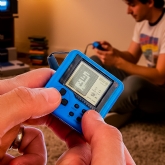 Thumbnail 1 - Micro Bricks - 26 Classic Arcade Games