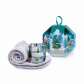 Thumbnail 3 - Candle & Socks Gift Set