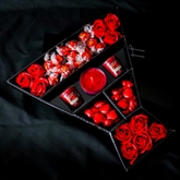 Thumbnail 3 - Lindt Lindor & Yankee Candle Bouquet Red Roses