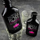 Thumbnail 3 - Tequila Rose 5cl Duo & Glasses