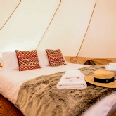 Thumbnail 10 - Luxury Under the Stars with Breakfast, Wine Tasting and Tour