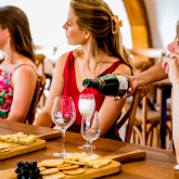 Thumbnail 5 - Luxury Under the Stars with Breakfast, Wine Tasting and Tour