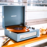 Thumbnail 4 - Crosley Voyager Portable Retro Turntables