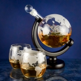 Thumbnail 1 - Globe Decanter with Two Whisky Glasses