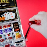 Thumbnail 5 - Slot Machine 