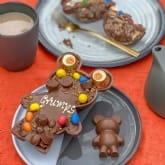 Thumbnail 4 - Personalised Loaded Chocolate Papa & Baby Bears