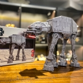 Thumbnail 3 - Star Wars Imperial AT-AT 214-Piece Model Kit