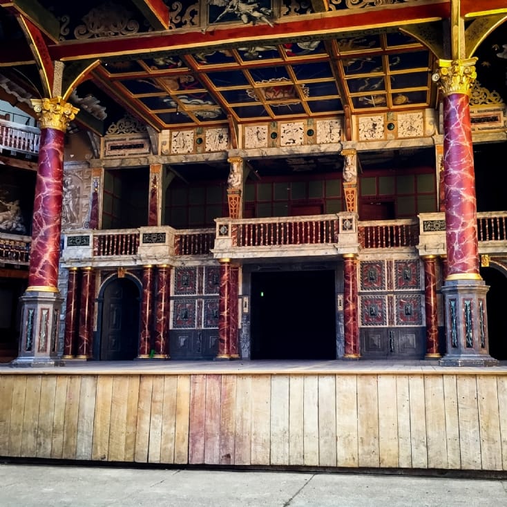 Visit to Shakespeare's Globe and Meal for Two