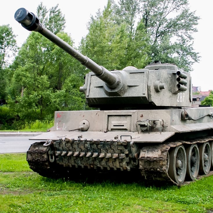 Tank Paintball Battles Find Me A Gift