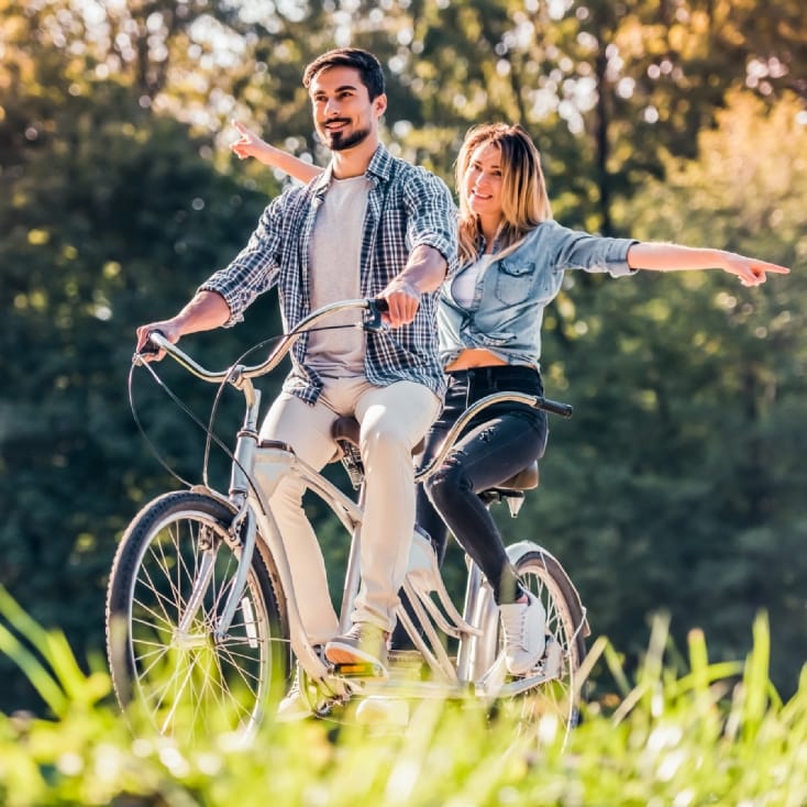 Tandem bike sales riding