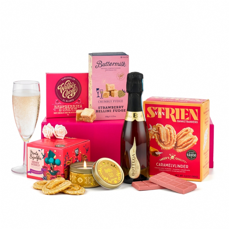 Cosy Night In Prosecco and Sweets Hamper