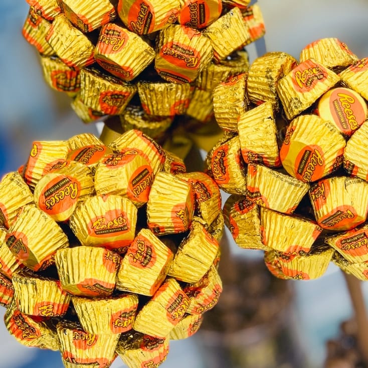 Personalised Reese's Peanut Butter Cup Tree