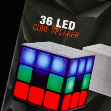 Colour Changing LED Cube Bluetooth Speaker