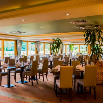 one night hotel stay with dinner