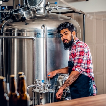 Vineyard Tour and Tasting Experience For Two