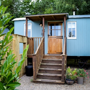 Lemore Lodge Escape