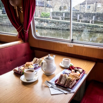Yorkshire Afternoon Tea Cruise with Prosecco for Two