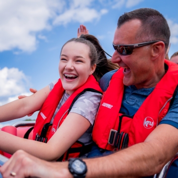 Thames Rockets Speedboat Tour of London