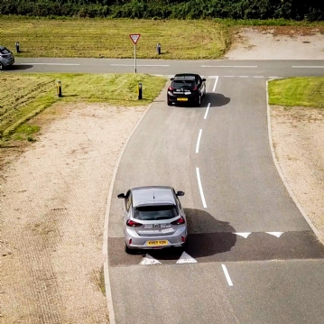 Driving Lessons for Young Drivers