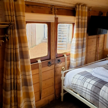 Two Night Glamping Getaway at The Stonehenge Inn