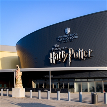 Warner Bros. Studio Tour for Two & Afternoon Tea at Shendish Manor