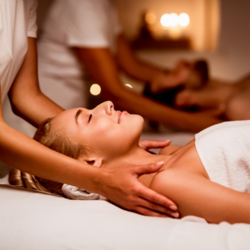 60 Minute Luxury Couples Massage at Mermaid
