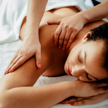 60 Minute Luxury Couples Massage at Mermaid