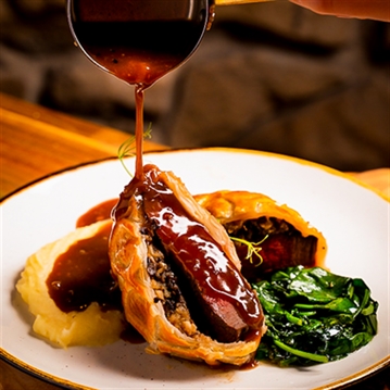 One Night Stay with Dinner and Fizz for Two at The Sitwell Arms