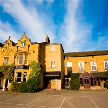 One Night Stay with Dinner and Fizz for Two at The Sitwell Arms