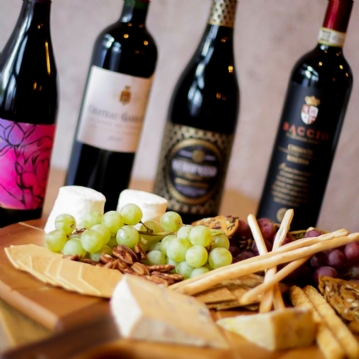 Wine Tasting Experience at the Wine Cellar Brighton for Two