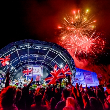 Outdoor Proms Concert for Two with a Bottle of Bubbly
