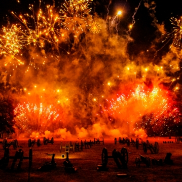 Outdoor Proms Concert for Two with a Bottle of Bubbly