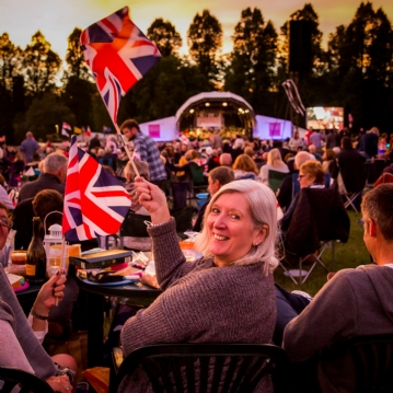 Deluxe Picnic at the Proms for Two