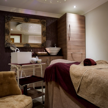 Twilight Spa for Two at the Three Horseshoes Inn & Spa