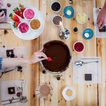 Choc-Tail Making For Two