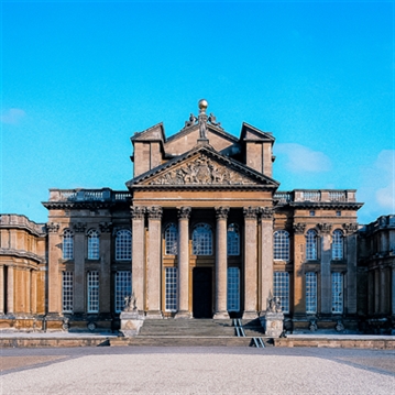 Entrance to Blenheim Palace with Afternoon Tea for Two
