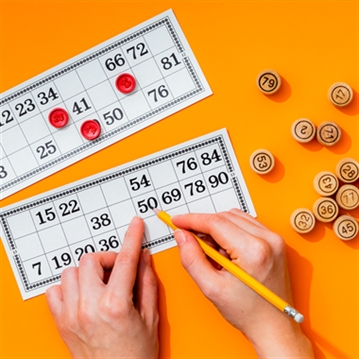 Drag Bingo with Glass of Fizz for Two